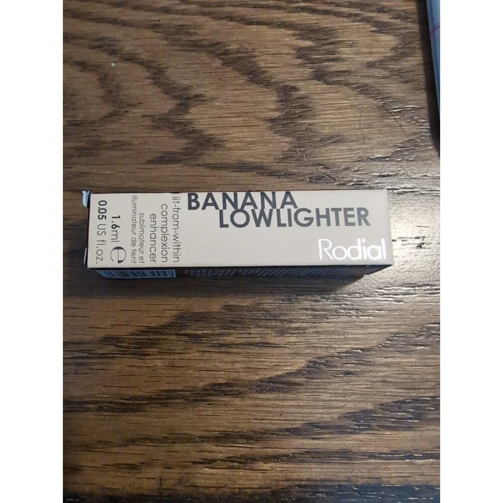Rodial Banana Lowlighter Liquid Colour Concealer 1.6 ml